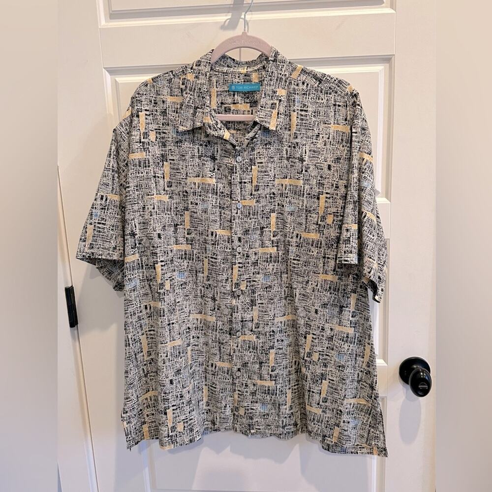 Tori Richard Men’s Art Deco Button Up Shirt